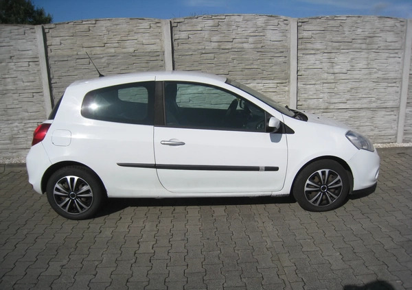 Renault Clio cena 7900 przebieg: 397655, rok produkcji 2011 z Gniezno małe 92